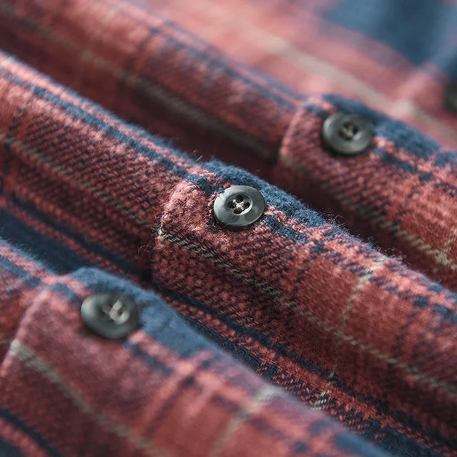 Camisa elegante a cuadros