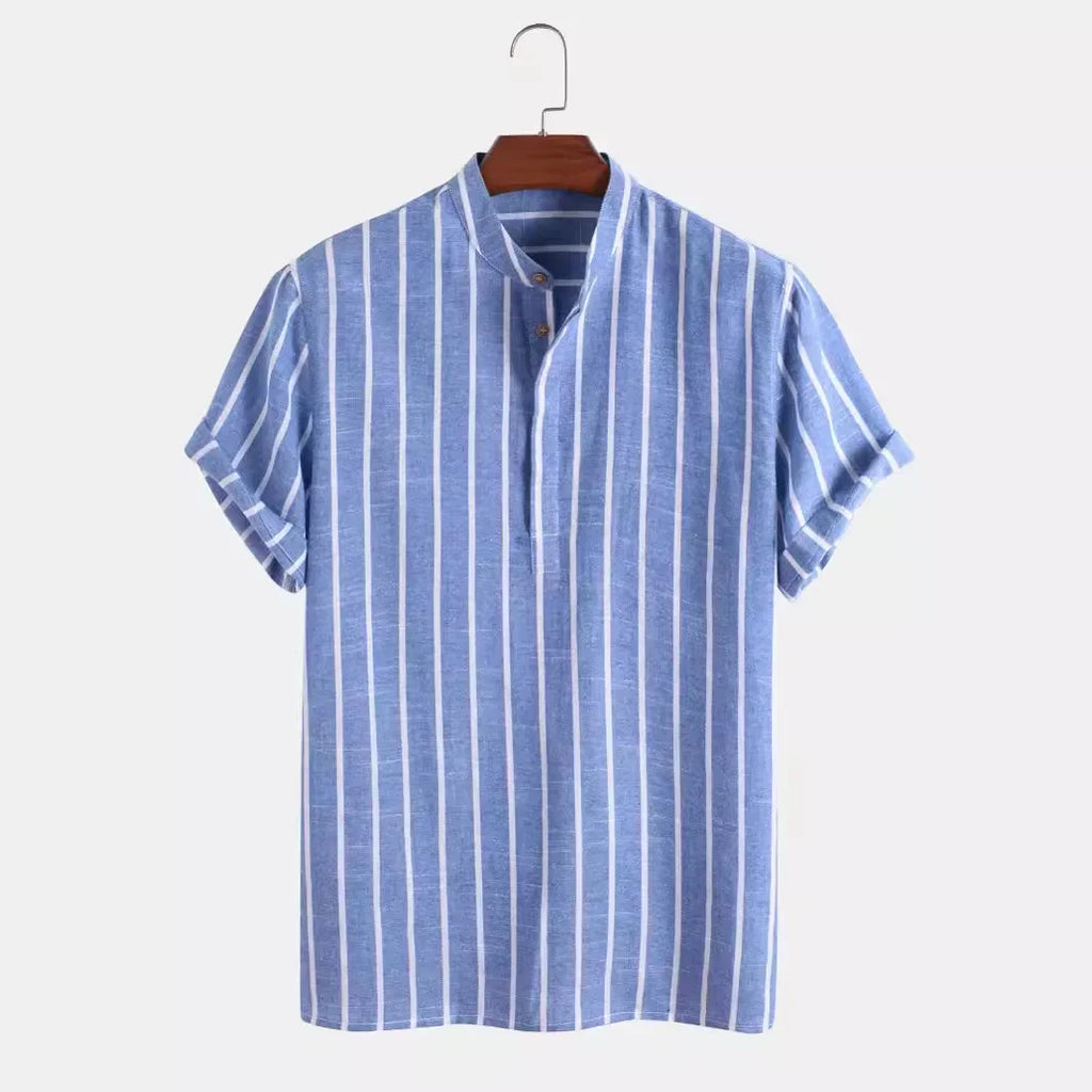 Elegante camisa a rayas de manga corta