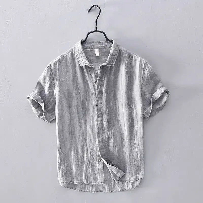 Elegante camisa de verano de lino
