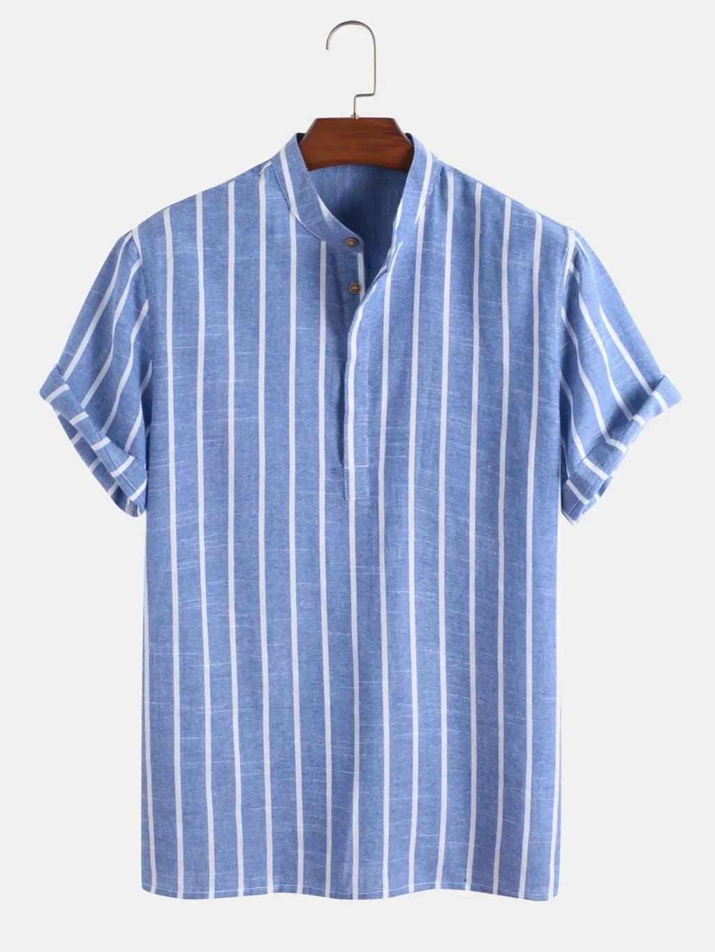 Elegante camisa a rayas de manga corta