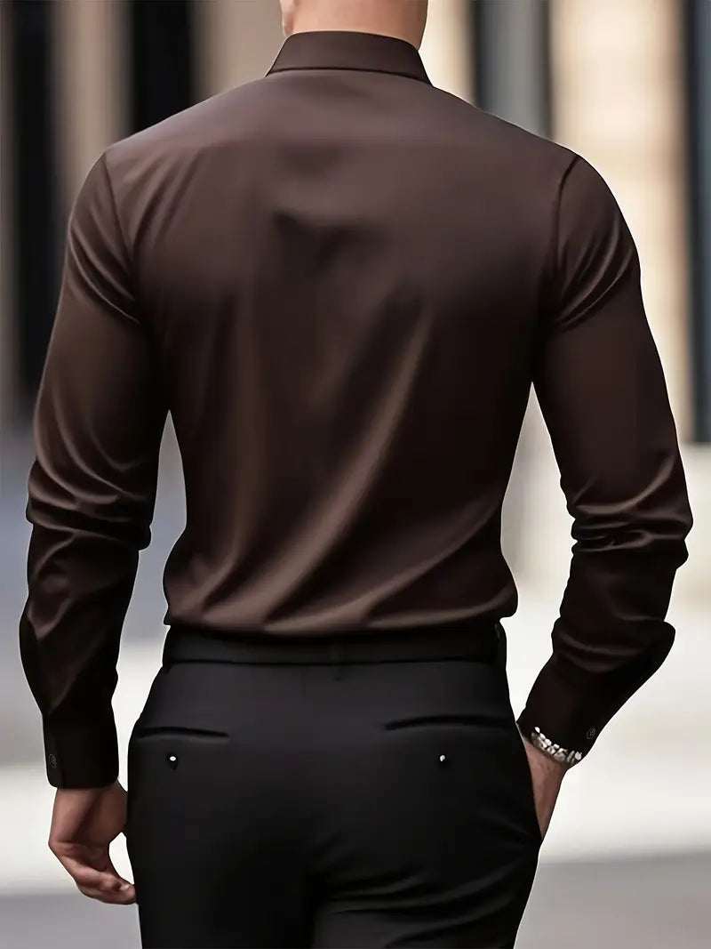 Camisa elegante de hombre